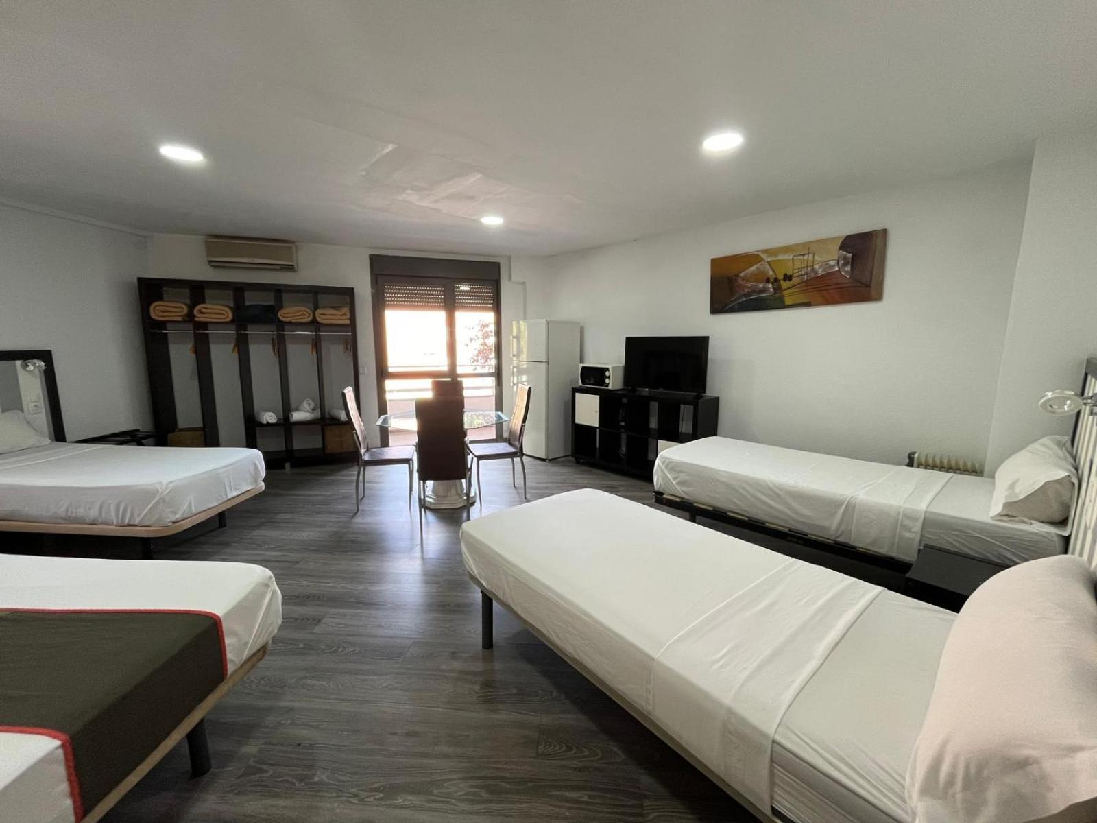 Guest house Hello Feria Madrid